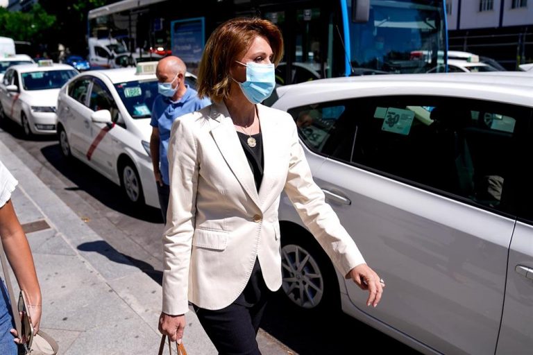 Cospedal reconoce al juez que se reunió varias veces con Villarejo en Génova