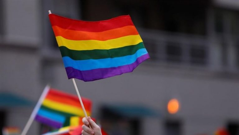 Al 39,4% de hombres les costó asumir condición LGTBI frente al 29% de mujeres