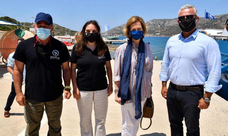La Reina Sofía visita el Santuario de Vida Marina Aegean en Lipsi