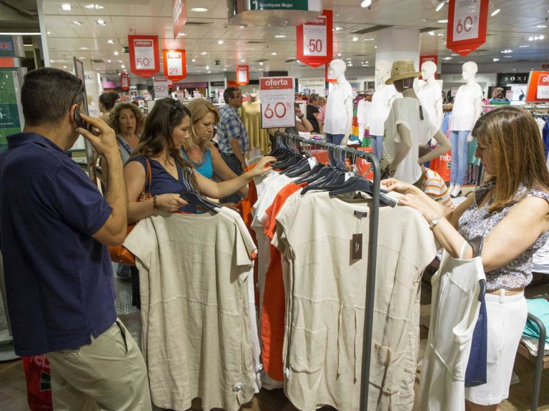 La confianza del consumidor se dispara 11 puntos en mayo