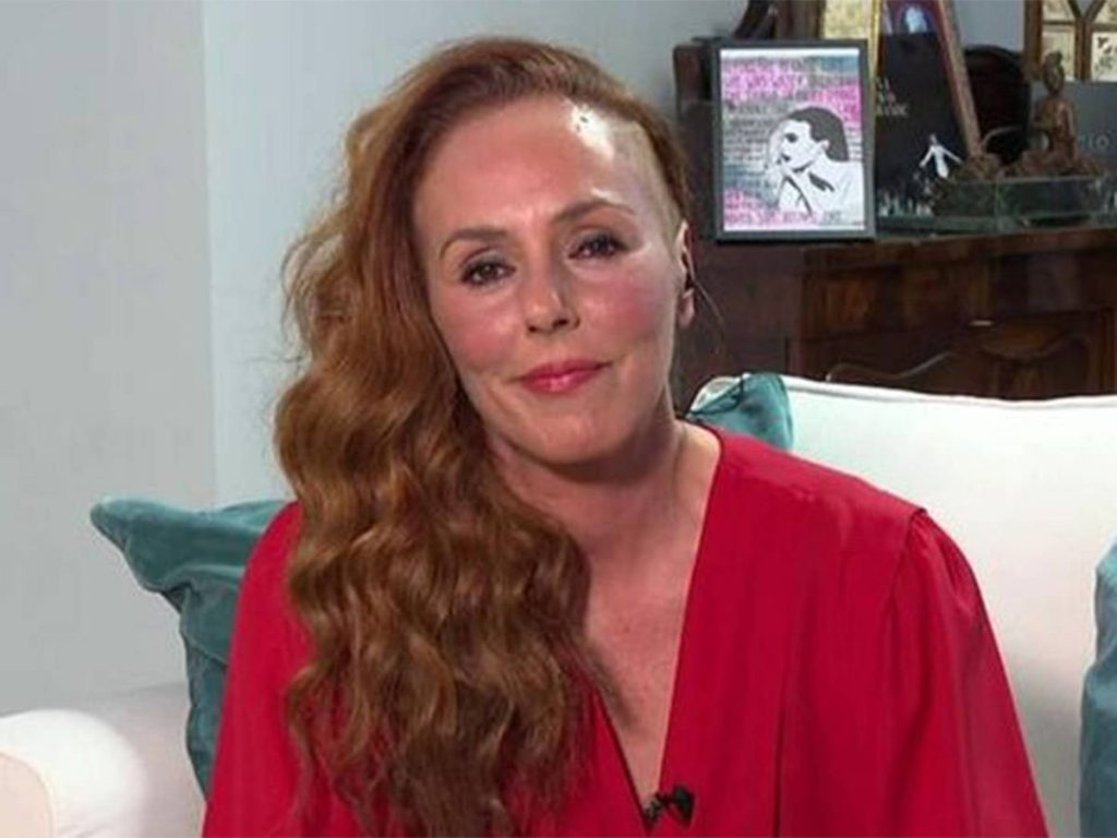 La familia, un duro golpe para Rocío Carrasco