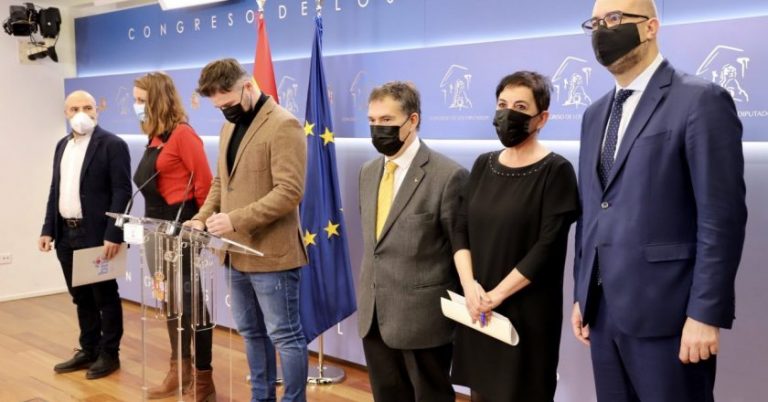 Los independentistas defenderán la desclasificación de los documentos del 23F