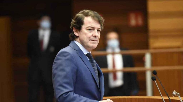 Mañueco pide una EBAU única que garantice igualdad de oportunidades