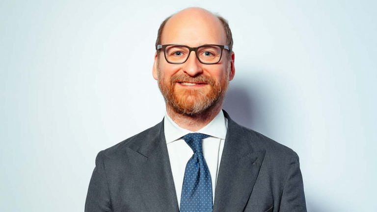 Avon anuncia un proceso de reestructuración para 129 empleados en España