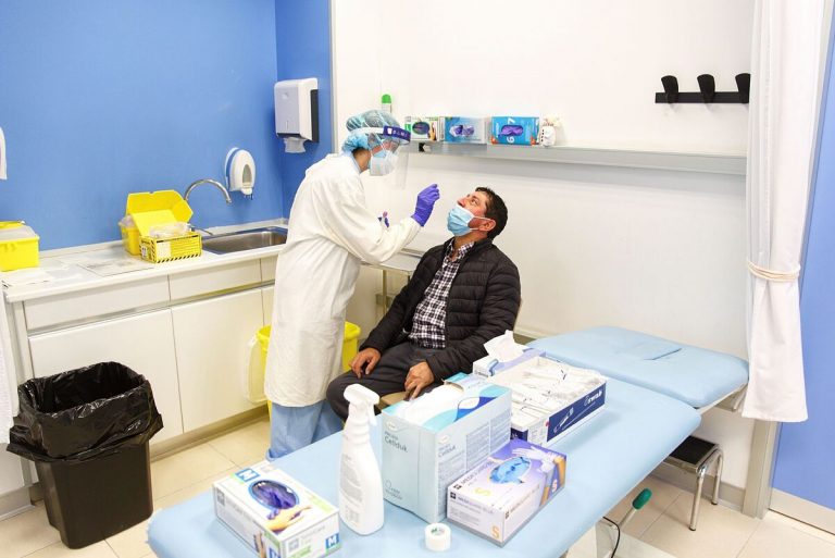 Navarra registra 26 casos en el último día, la cifra más baja en casi un año