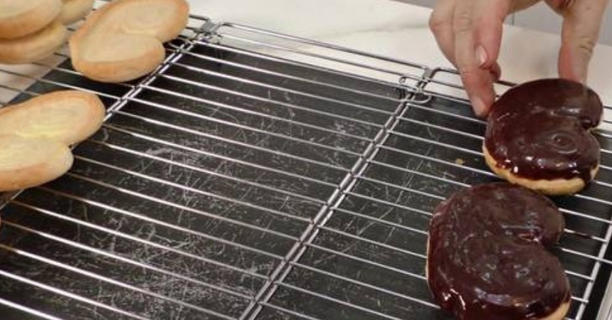 Palmeritas de chocolate: así las puedes hacer en casa en 20 minutos