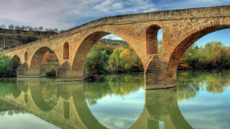 Pueblos de España que tienes que visitar si haces el Camino de Santiago