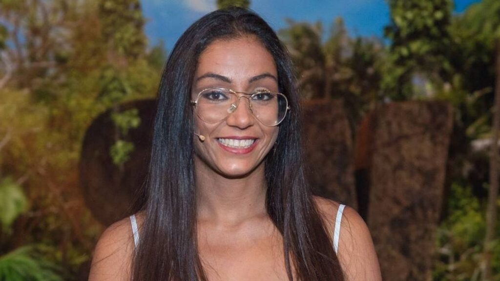 Que dice Mitele sobre Dakota Tarraga