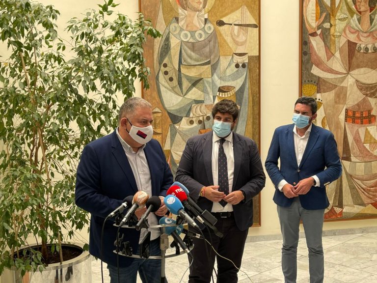 Regantes estudian interponer una querella por prevaricación contra el MITECO