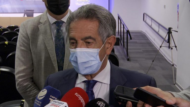 Revilla dice 'no' a los indultos pero sí a soluciones como reformar el Estatuto de Autonomía