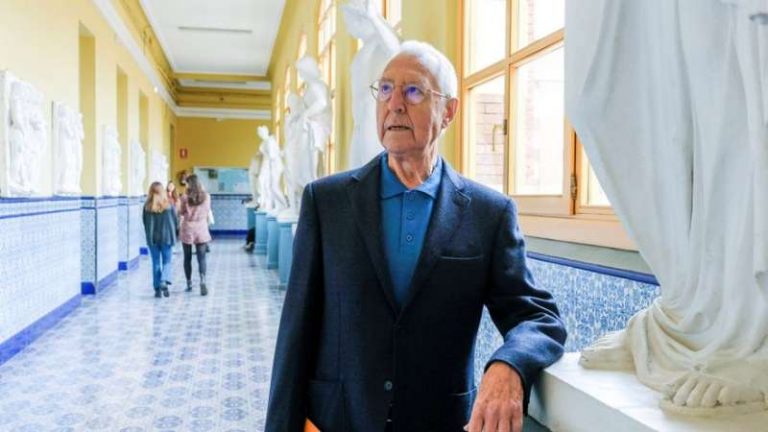 Muere el crítico de arte valenciano Tomás Llorens