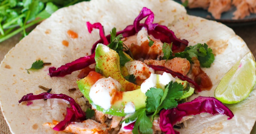 Wraps de aguacate y gambas: la receta más rápida que preparas en menos de 5 minutos