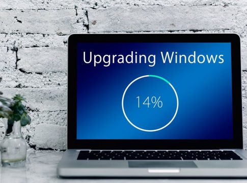 El 49% de los españoles pospone las actualizaciones de 'software'