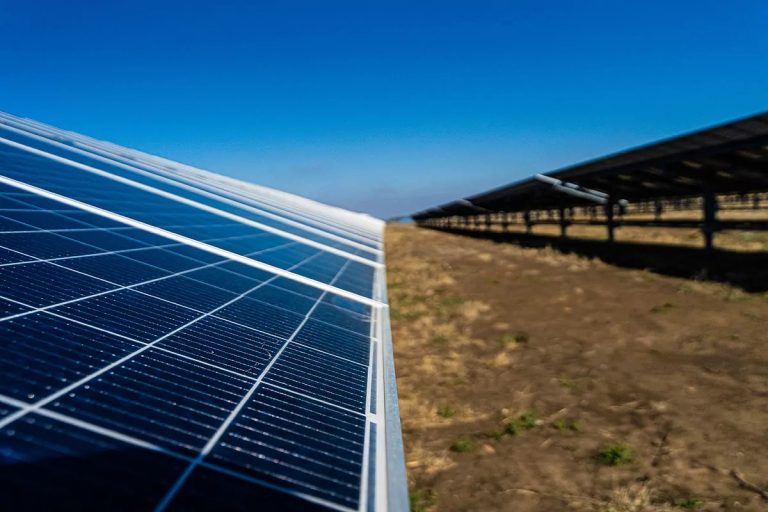 Amazon aumenta a 520 MW su capacidad renovable en España