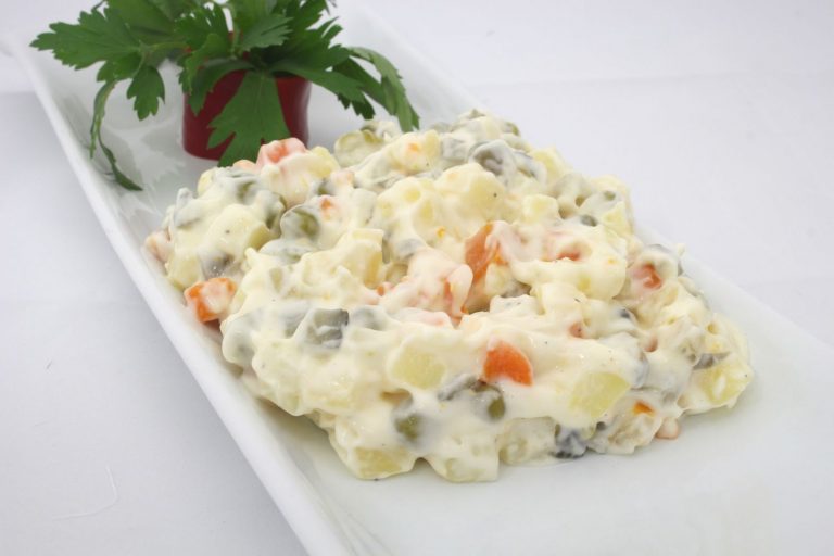 Ensaladilla rusa: el ingrediente secreto que potencia el sabor