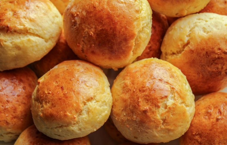 Bollos de leche: los trucos de Joseba Arguiñano para bordar el pan dulce