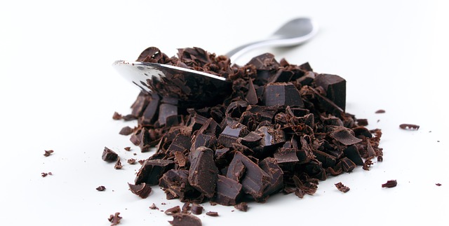 Chocolate: ¿es mejor fundirlo al baño maría o en el microondas? 4 amargo