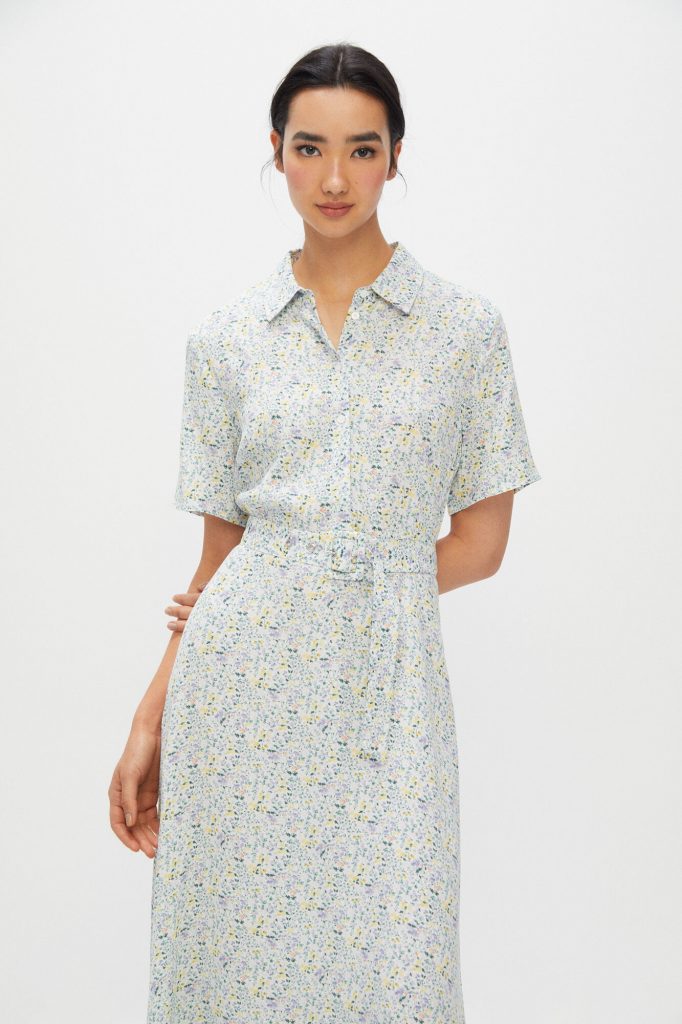 Más vestidos de Cortefiel rebajados.