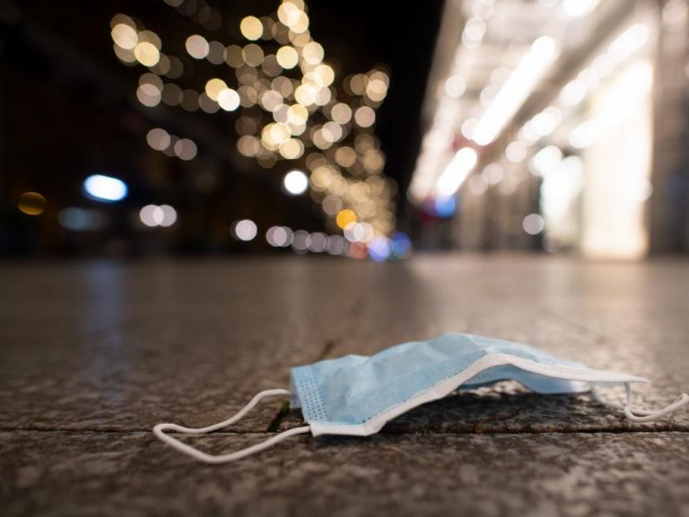 Baleares valora la retirada de las mascarillas al aire libre