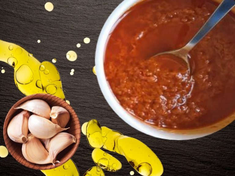 Mojo picón: así se prepara la salsa que acompaña a las patatas