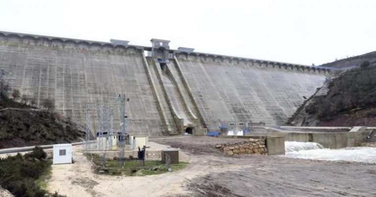 El MITECO pone en servicio la presa de Castrovido 17 años después