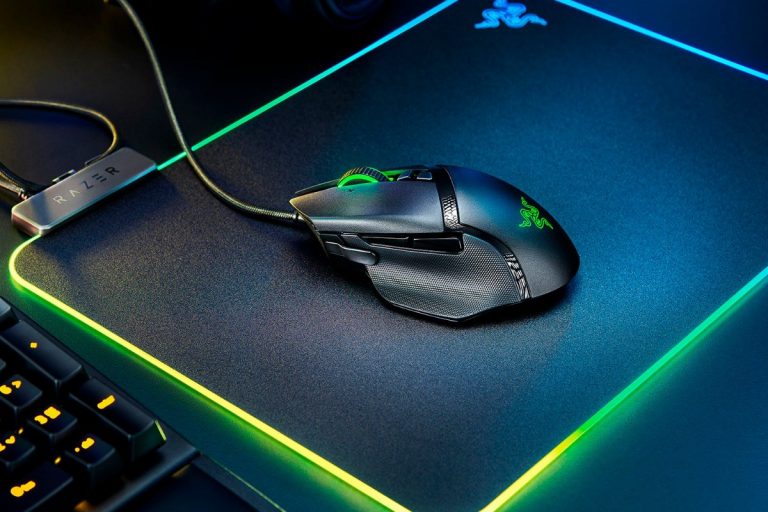 Razer Basilisk V4 estrena Perfect 180: giros instantáneos que reabren el debate de la trampa
