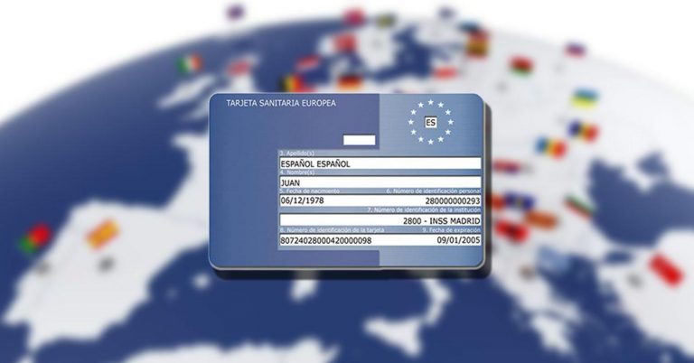 ¿Vas a viajar? Así puedes pedir  la Tarjeta Sanitaria Europea por Internet