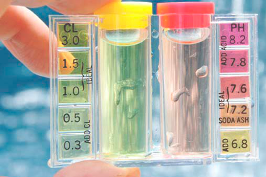 ¿Cómo saber cuál es el pH correcto del agua de una piscina?