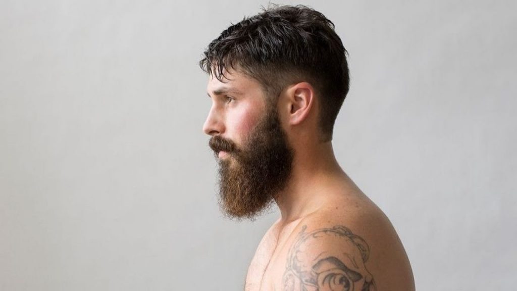 Cómo dejarte la barba larga 1 Una barba larga, abundante y arreglada