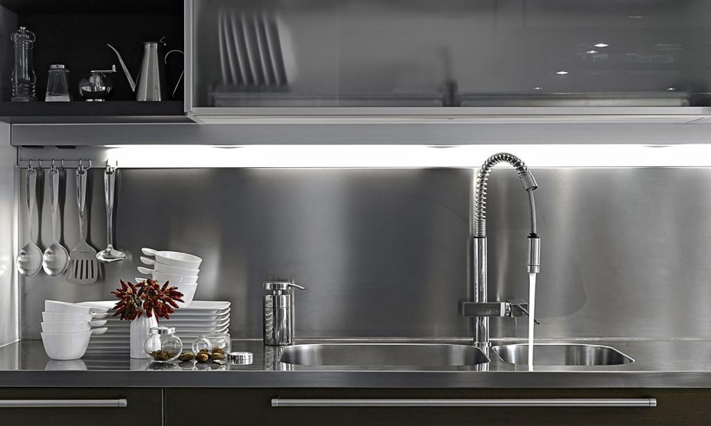 Desinfección del acero inoxidable 