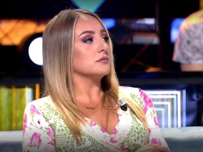 Olga Moreno es pillada robando comida a Alejandro Albalá