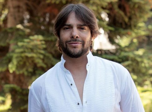 Joaquín Cortés, emocionado con el adiós a Raffaella Carrá Joaquín Cortés, emocionado con el adiós a Raffaella Carrá