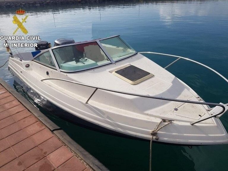 Intentan introducir 169,9 kilos de hachís por mar en Melilla por primera vez tras cerrarse las fronteras terrestres