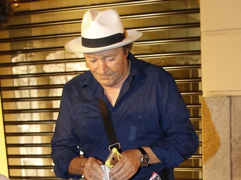 Amador Mohedano espera que Rocío Carrasco pague a su hijo lo que le debe