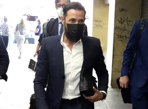 Antonio David no quiere mostrar públicamente su opinión sobre el concurso de Olga Moreno Antonio David no quiere mostrar públicamente su opinión sobre el concurso de Olga Moreno