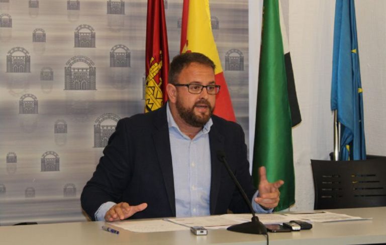 El alcalde de Mérida condena la violencia machista