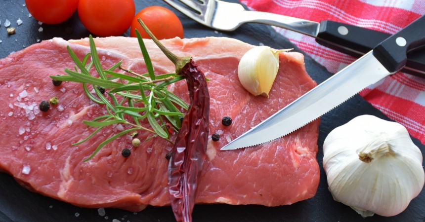 Así puedes ablandar la carne con solo dos ingredientes