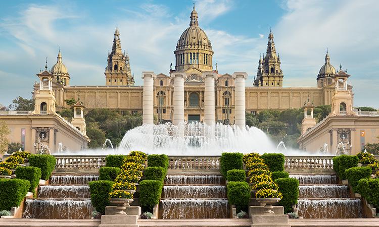 Barcelona: Qué ver a menos de una hora de la ciudad