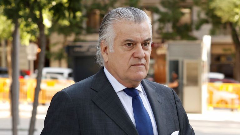 Bárcenas: Los ministros de Fomento y Medio Ambiente del PP trataban con donantes de la 'caja b'