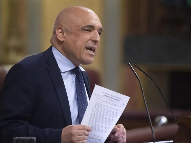 Bolaños elige a Simancas como nuevo secretario de Estado de Relaciones con las Cortes