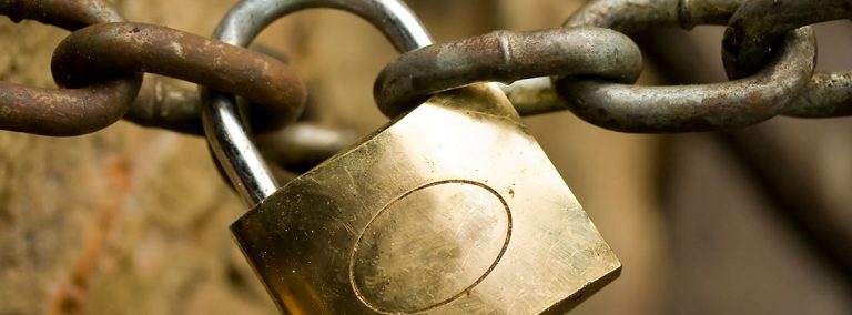 Cómo romper un candado