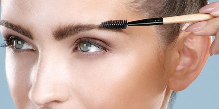 Cómo disimular las canas en las cejas