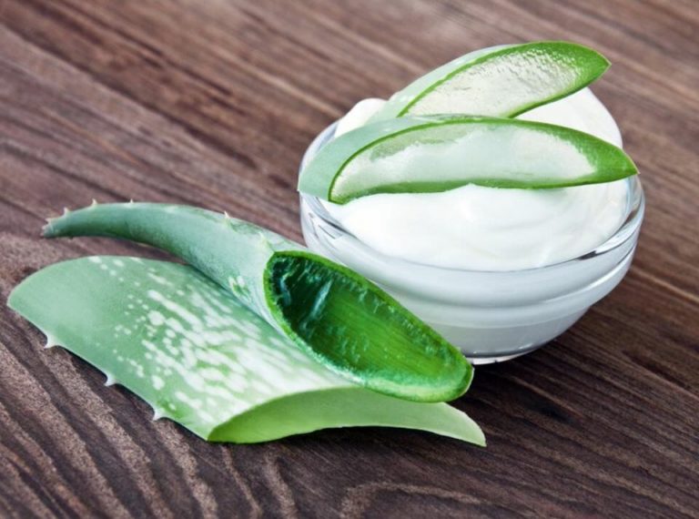 Cómo hacer una crema de aloe vera casera
