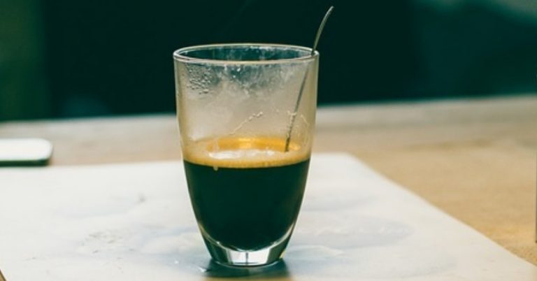 Café helado: así puedes prepararlo y que sepa mejor que el caliente