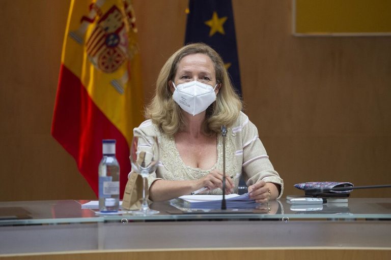 El Gobierno saca a consulta pública la Ley que permitirá crear una empresa con un euro