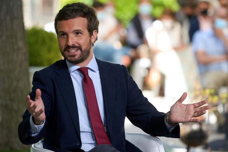Casado avisa a Sánchez que irá de nuevo a Bruselas si cambia las reglas para renovar el CGPJ