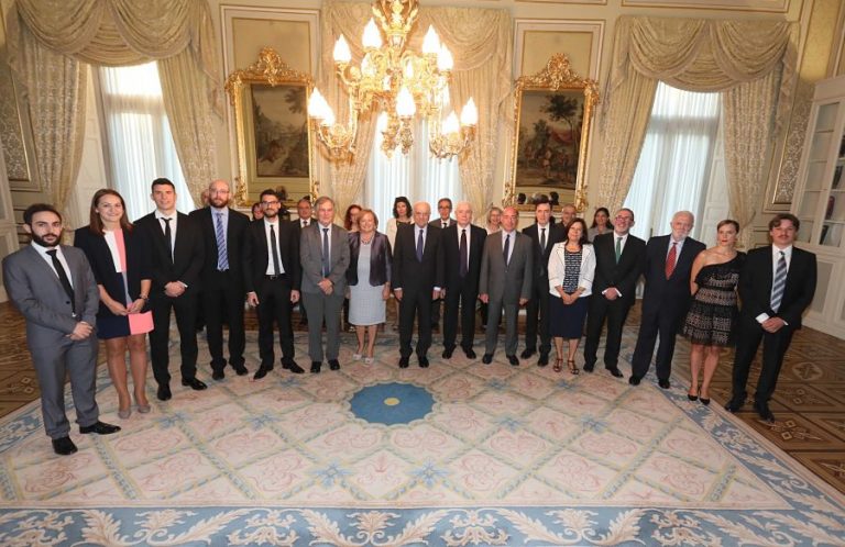 Los Premios Vicent Caselles 2021 reconocen la excelencia investigadora de 6 jóvenes matemáticos