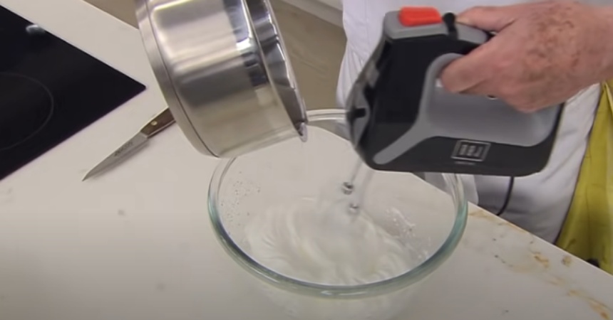 Cerezas con merengue: la combinación perfecta con la que Arguiñano da la bienvenida al verano 3 Claras