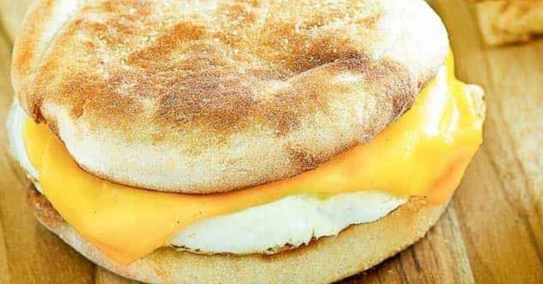 Cópiale a McDonald's: así se hace el McMuffin con huevo