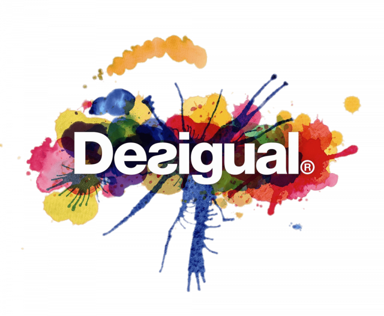 Desigual rebaja un 50% el vestido que más se ha vendido este verano